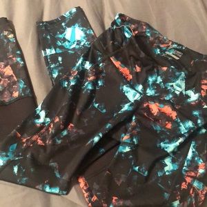 Old navy active wear leggings